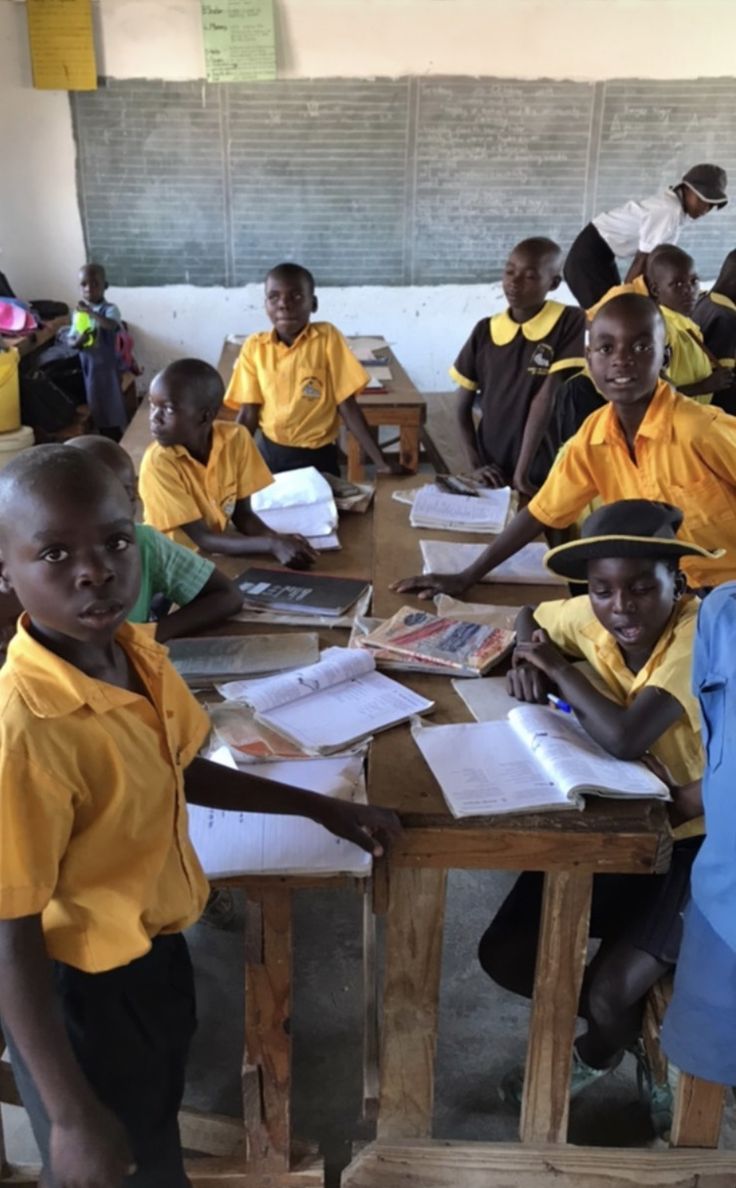 Children learning in refugee camp